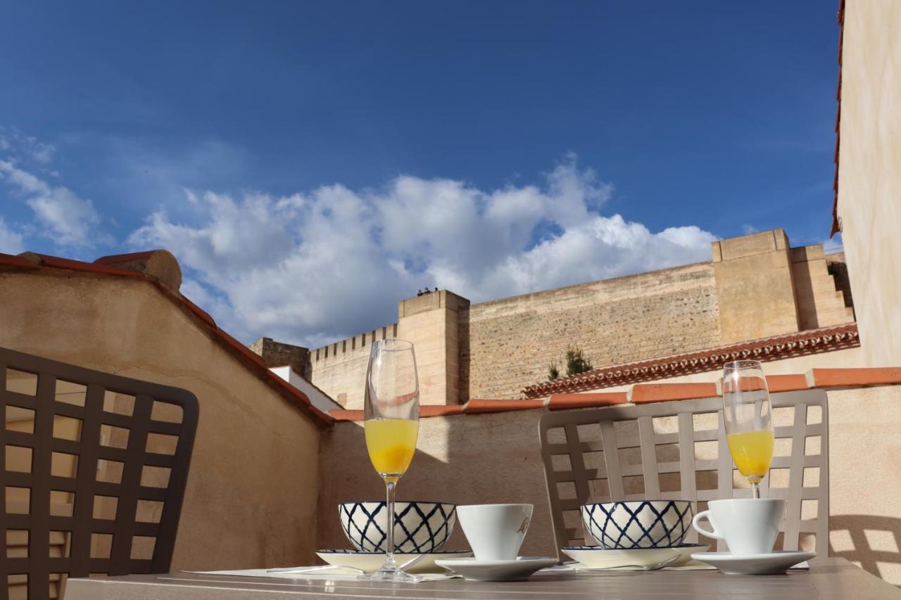 Hotel Palacio Conde Del Alamo Aroche エクステリア 写真