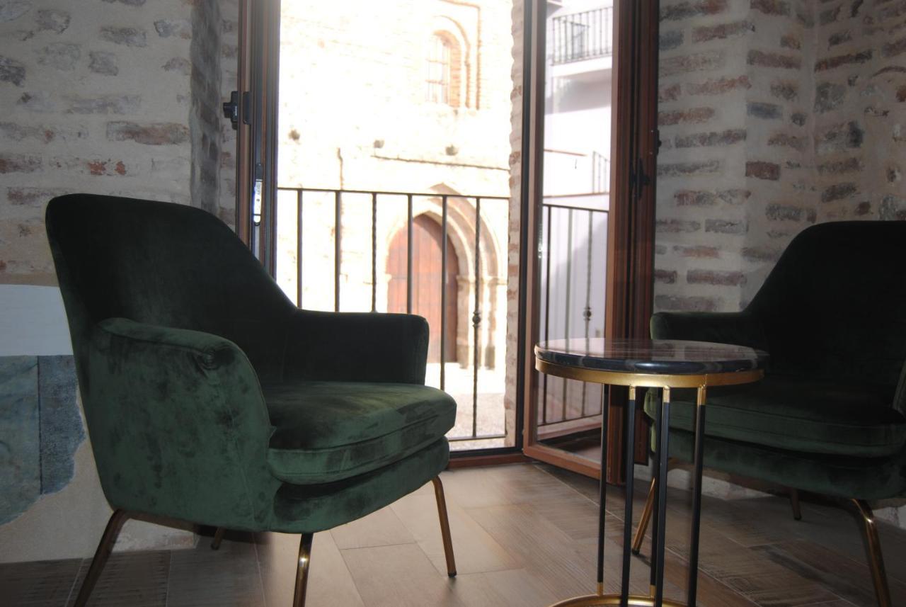 Hotel Palacio Conde Del Alamo Aroche エクステリア 写真