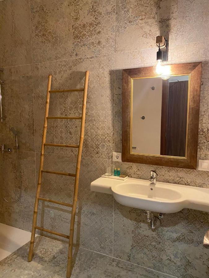 Hotel Palacio Conde Del Alamo Aroche エクステリア 写真